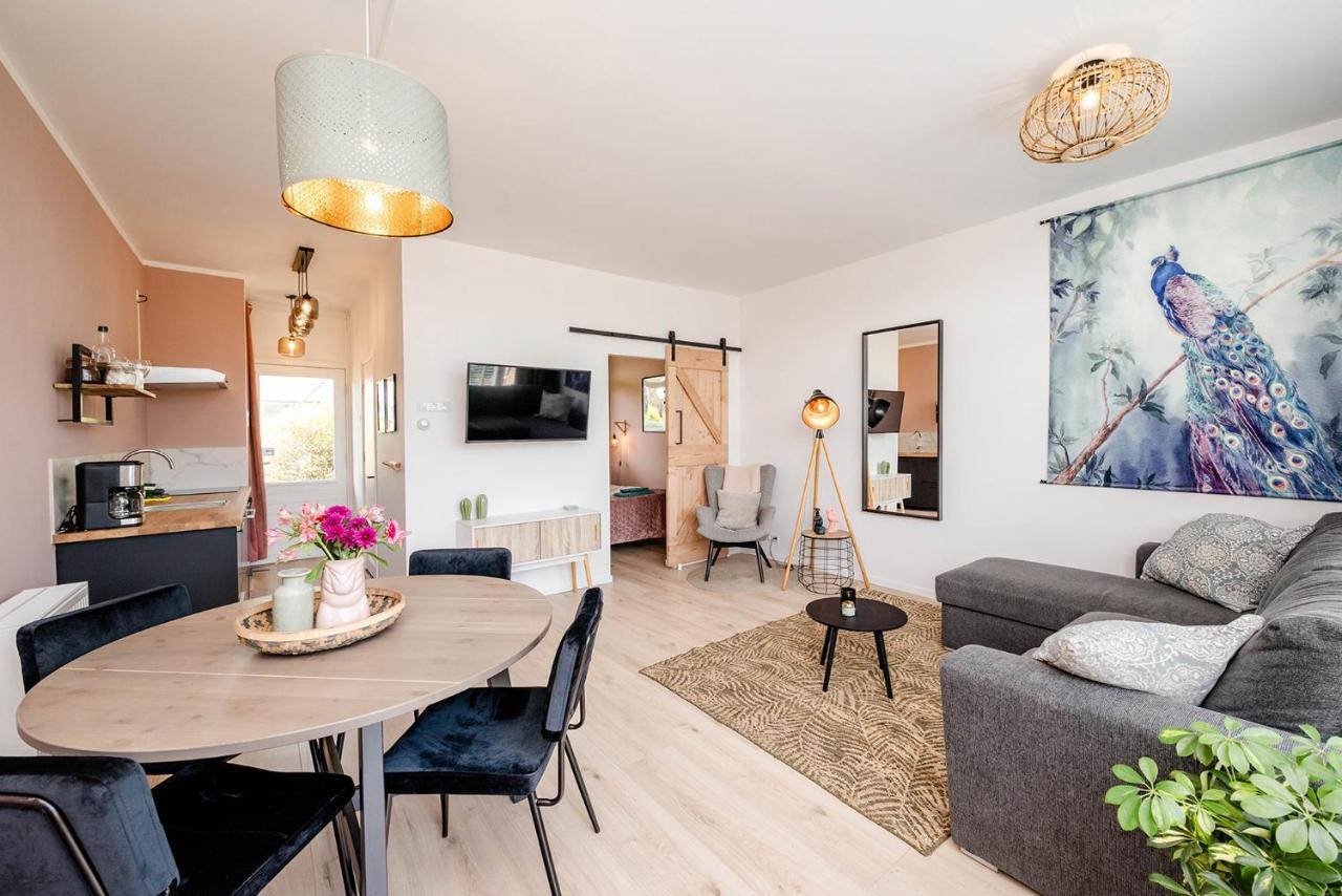 Amsterdam Beach Apartment 9, Private Garden Зандворт Екстер'єр фото